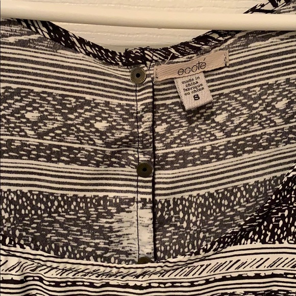 Sleeveless mini sundress - Picture 4 of 5